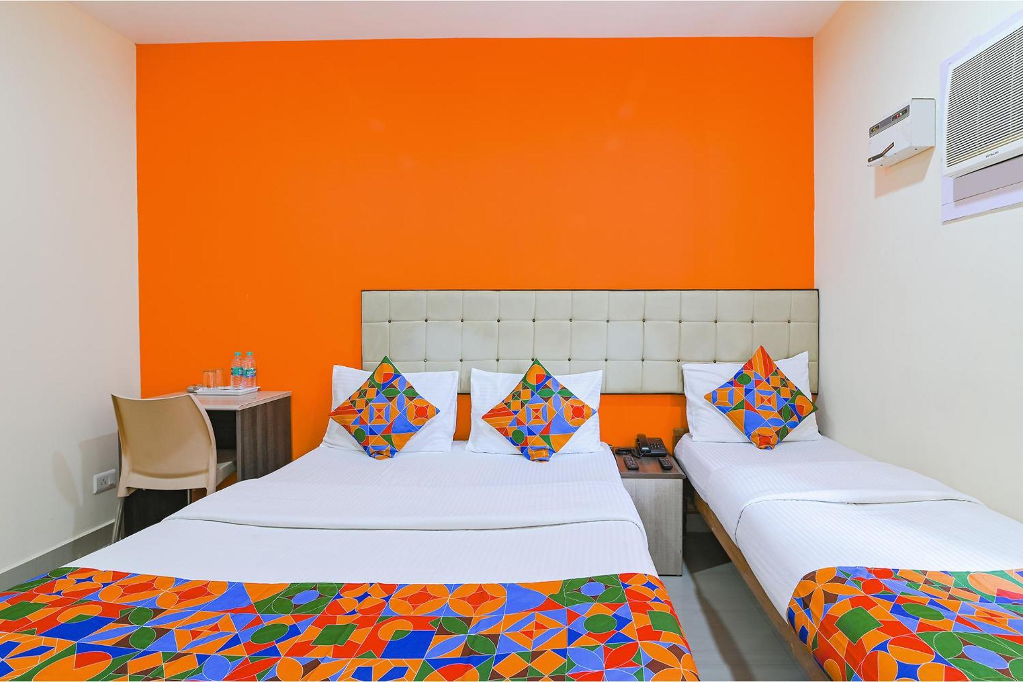 Fabhotel Vrj Residency - 500m From Trade Center 3* Chennai